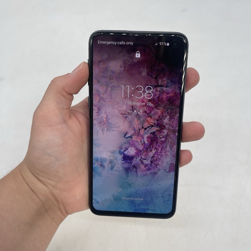 AT&T Samsung Galaxy S10e 128GB For Parts Turns On Blue Metallic